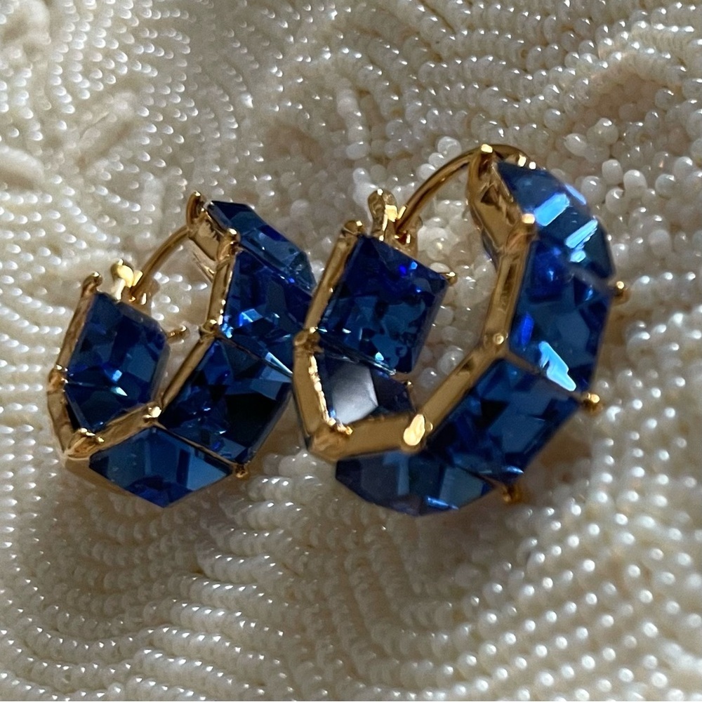 ✨Anthropologie Cecilia Earrings - Picture 8 of 11